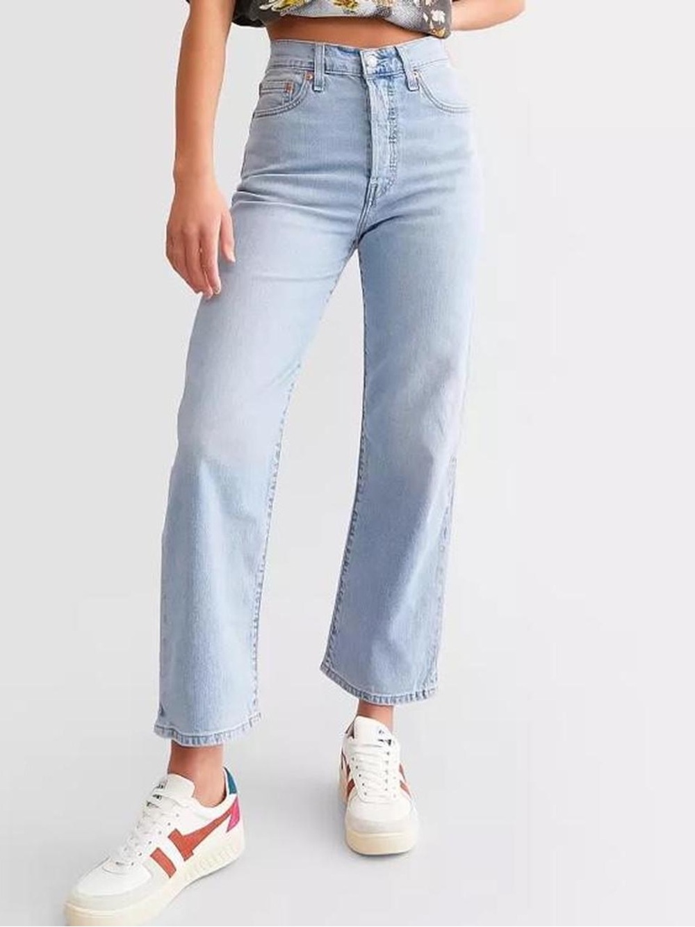 LEVI'S Ribcage Straight Ankle Jeans in Solid light Wash Button Fly‎ Size 29
